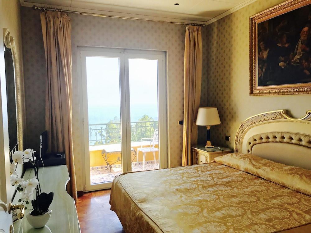 Hotel Villa Riis Taormina Dış mekan fotoğraf