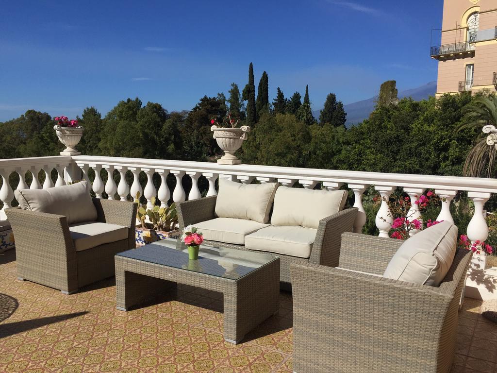 Hotel Villa Riis Taormina Dış mekan fotoğraf