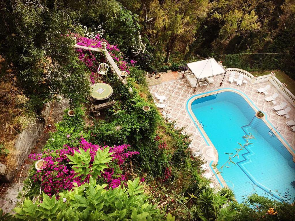 Hotel Villa Riis Taormina Dış mekan fotoğraf